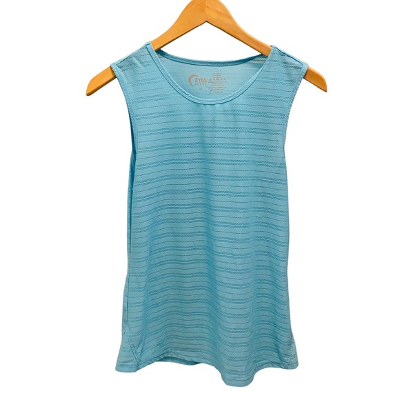Zyia Sky Luxe Muscle Tank - Picture 3 of 6